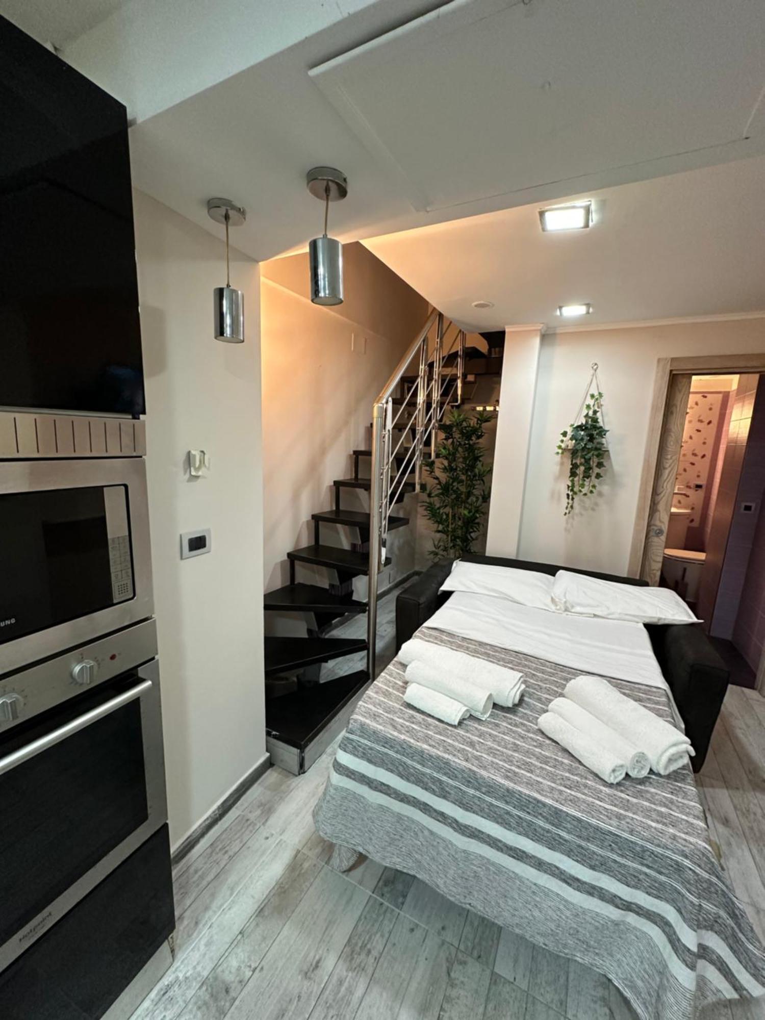 נאפולי Fox Holiday Home In The Port מראה חיצוני תמונה